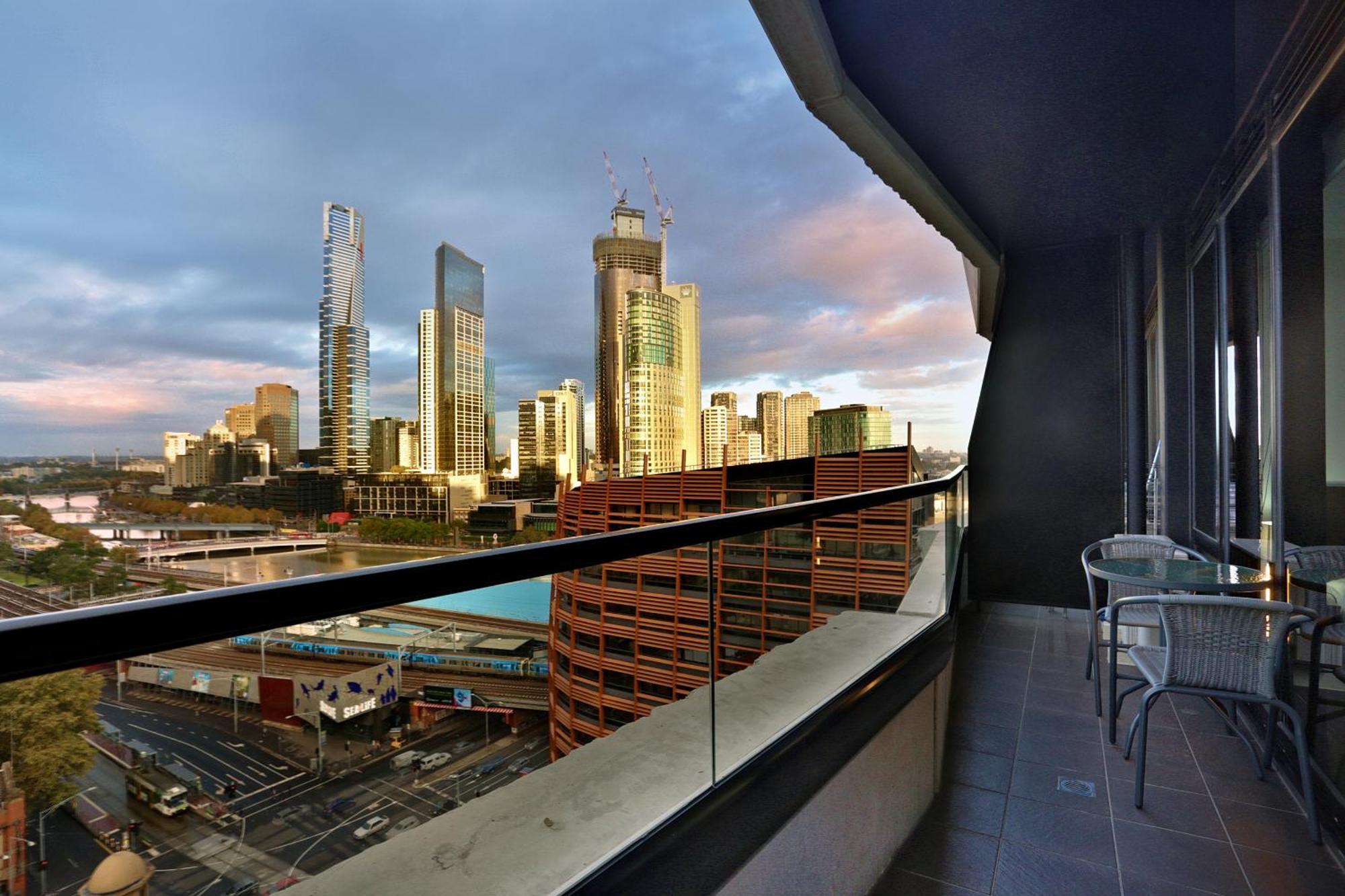 Aura on Flinders Apartamentos con servicio Melburne Exterior foto